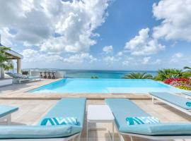 Ocean 5 - Ocean View 6 bed Luxury villa in Happy Bay, hotel in Saint Martin