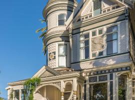 The George - Luxury Boutique Inn