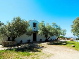 Belvilla by OYO Cortijo Los Olivos, casa de férias em La Joya