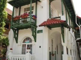 Casa Olanescu, romantic hotel in Băile Olăneşti