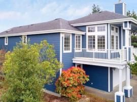 Tranquil Lake Abode by the Sea -6mi to Seaside, casa a Warrenton