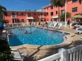 St Pete Upham Beach Gulf Winds Resort Studio Pool