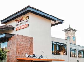 Travelbee Airport Inn, hotel en Isla de Mactán