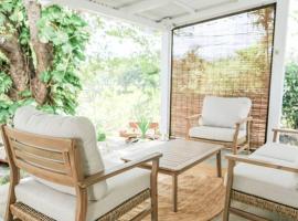 Tamarin Bay Coastal Villa, hotel i Tamarin