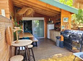 Petit chalet avec terrasse proche plage