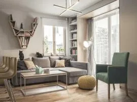 Charming Apartment with Garden, only 1 km to Wawel Castle by Noclegi Renters