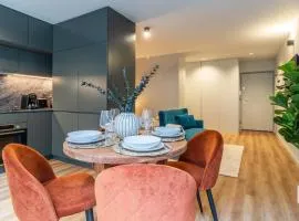 RUAH Apartments by LovelyStay