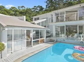 Whitecaps - Pearl Beach, heated pool, walk to beach
