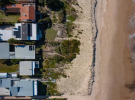 Hargraves Beachfront at Noraville, hotel v destinácii Norah