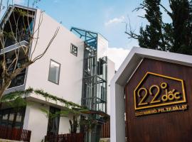 Nhà 22 độ dốc, hotel en Khu Chi Lăng