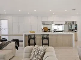 Lux Beach House at Merewether