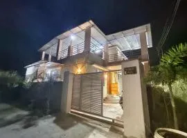 Palmquist Villa