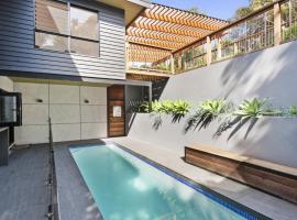 Macmasters Coastal Retreat - Heated Pool, hotel em Macmasters Beach