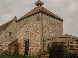 The Dovecote - Collins Farm, hotel com estacionamento em Bristol