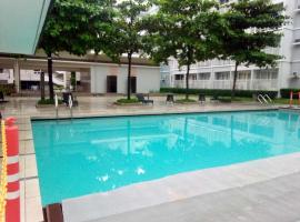 Fairview Trees Residences Staycation, hotel med pool i Manila