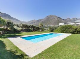 Beach House Hout Bay, hotel di Hout Bay