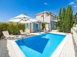 Stone Villa Zorritta with a pool and a beautiful garden