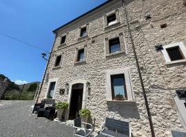 La Locanda delle Streghe - Relais Ristorante, hotel Castel del Montéban