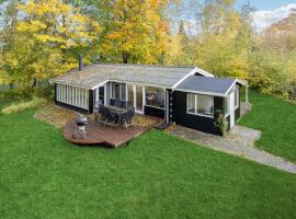 Pet Friendly Home In Faxe Ladeplads With Wifi, Cottage in Fakse Ladeplads