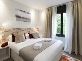 Eixample Building Apartments by Mercedes Heritage