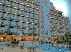 Atlantic Palace Hotel, hotell i Pointe-Noire