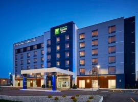Holiday Inn Express & Suites Windsor East - Lakeshore, an IHG Hotel, hotel i nærheden af Windsor Lufthavn - YQG, Lakeshore