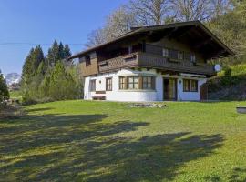 Chalet Horn by Apartment Managers, villa em Kitzbühel