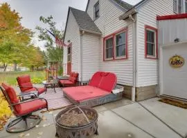 Harmony Home w/ Fire Pit: 5 Mi to Niagara Cave!