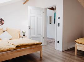 Casa Cara: Retreat Apartment Sauna, lejlighed i Tacherting