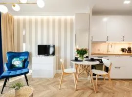 SKY Home- Blue Apartament -Manufaktura, Bezpłatny Parking, Klima, Dostęp na KOD
