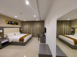 Wave View Hotel, hotel en Seeb