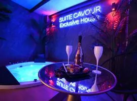 Suite Cavour Exclusive House Private Luxury SPA、ブリンディジのコテージ