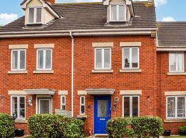 Coopers Townhouse, room in Worle