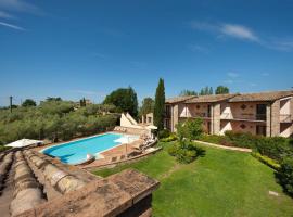 Elegant apartments in Resort with swimming pool set in nature, place to stay in Collazzone
