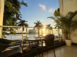 Asiban Quay Boutique Hotel: Phnom Penh şehrinde bir otel