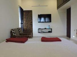 SAN DE Stay and Banquet Hall, hotel near Salem Airport - SXV, Salem