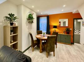 Crow Hill House - Great for Contractors or Family Holidays, hotel in Cleethorpes