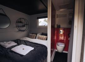 Golden Circle Truck Experience, hotel in Selfoss