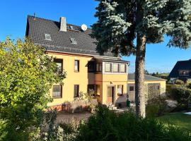 Beautiful holiday apartment in Stolpen, hotel with parking in Stolpen
