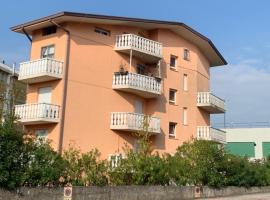 Appartamento Visconti, apartamento em Lignano Sabbiadoro