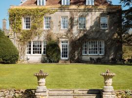 Holbrook Manor & Spa - OCEANA COLLECTION, hotel with parking in Wincanton