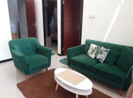 Koral Guesthouse, apartment in Malang
