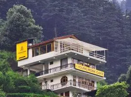 Young Monk Hostel & Cafe Jibhi