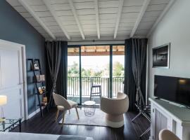 CÔTE GARONNE le BALCON DES DAMES -hôtel et restaurant- Tonneins Fauillet Marmande - panorama sur Garonne-climatisé- accueil vélo- soirée étape- chambre famille- étape et séjour touristique-, hôtel à Tonneins