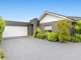 Capel Sound Beach House, hotel in Capel Sound