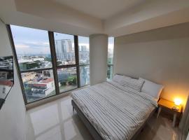 Luxurious Flat 2BR in Gold Coast PIK Penjaringan – apartament w mieście Rawabokor Dua