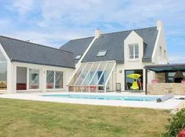 Beautiful Home In Plougonvelin With Heated Swimming Pool