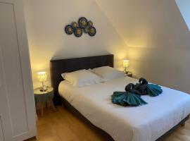 Le Azzar, appartement in Melun