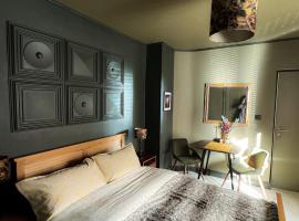 La Chambre des Trois Églises, hotel v destinaci Riquewihr
