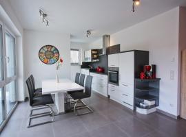 Moderne 3-Zimmerwohnung Rottweil Zentrum, hotel v destinaci Rottweil